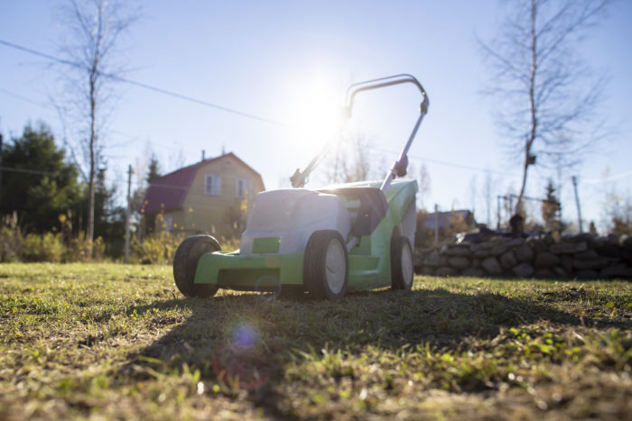 Lawn mowers used by professionals